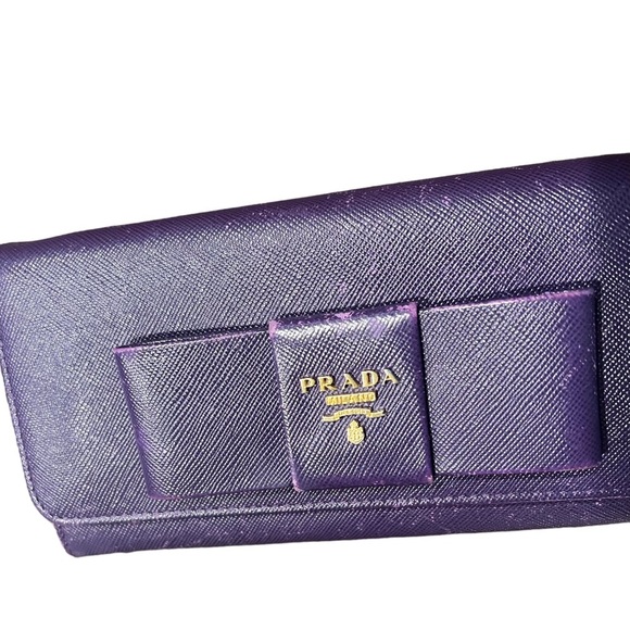 Prada Saffiano Leather Fiocco (bow flap) in RARE Violeta Purple 1M1132 - Picture 3 of 13